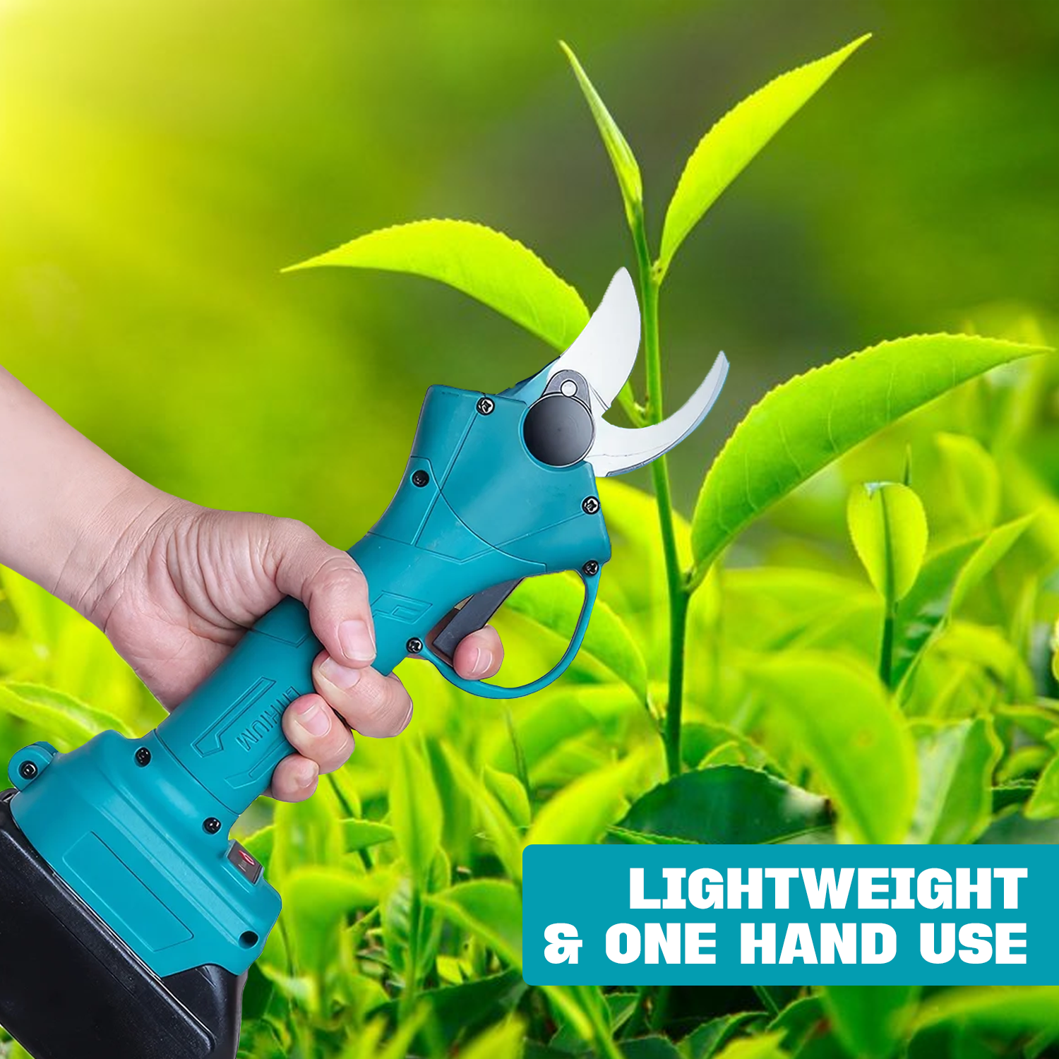 Cordless electric pruning shears for branches