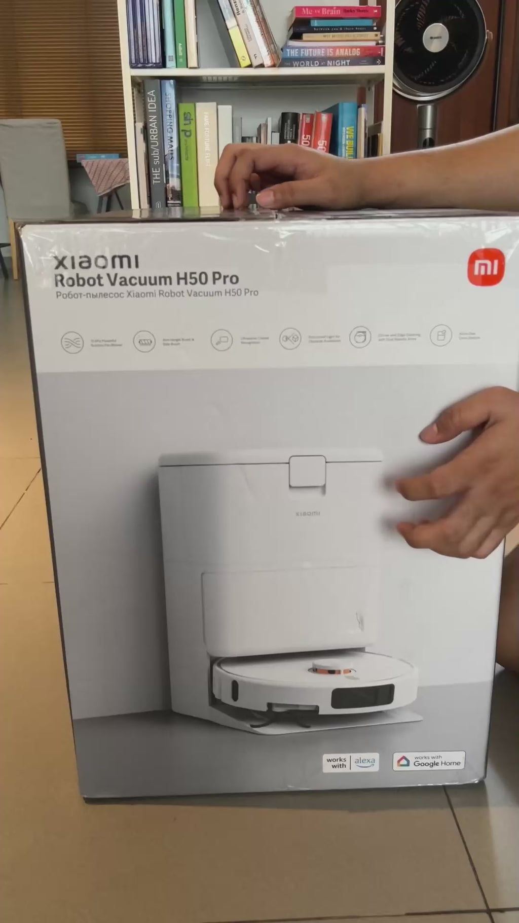 video of xiaomi robot vacuum h50 pro
