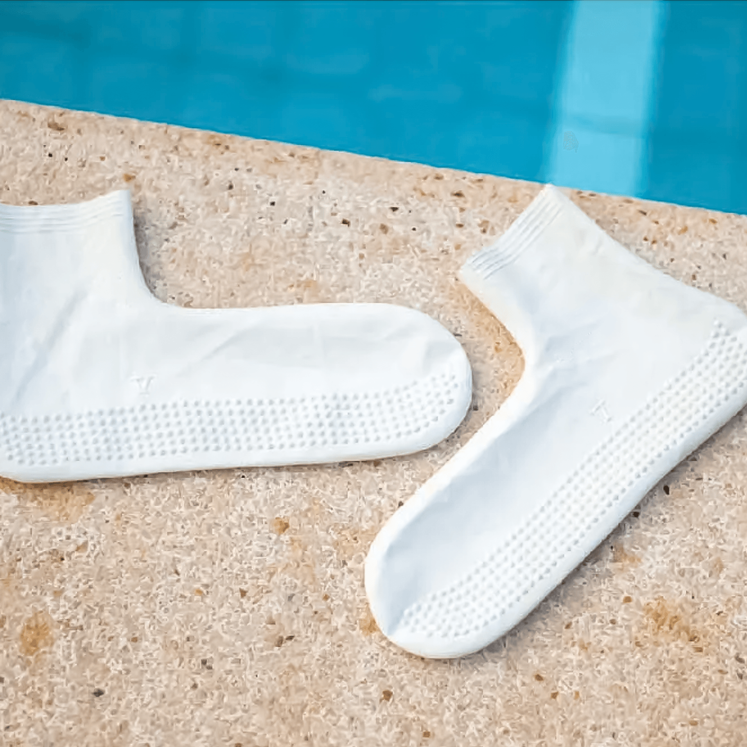 waterproof socks for swimming